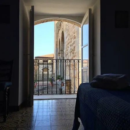 Cathedral Palace